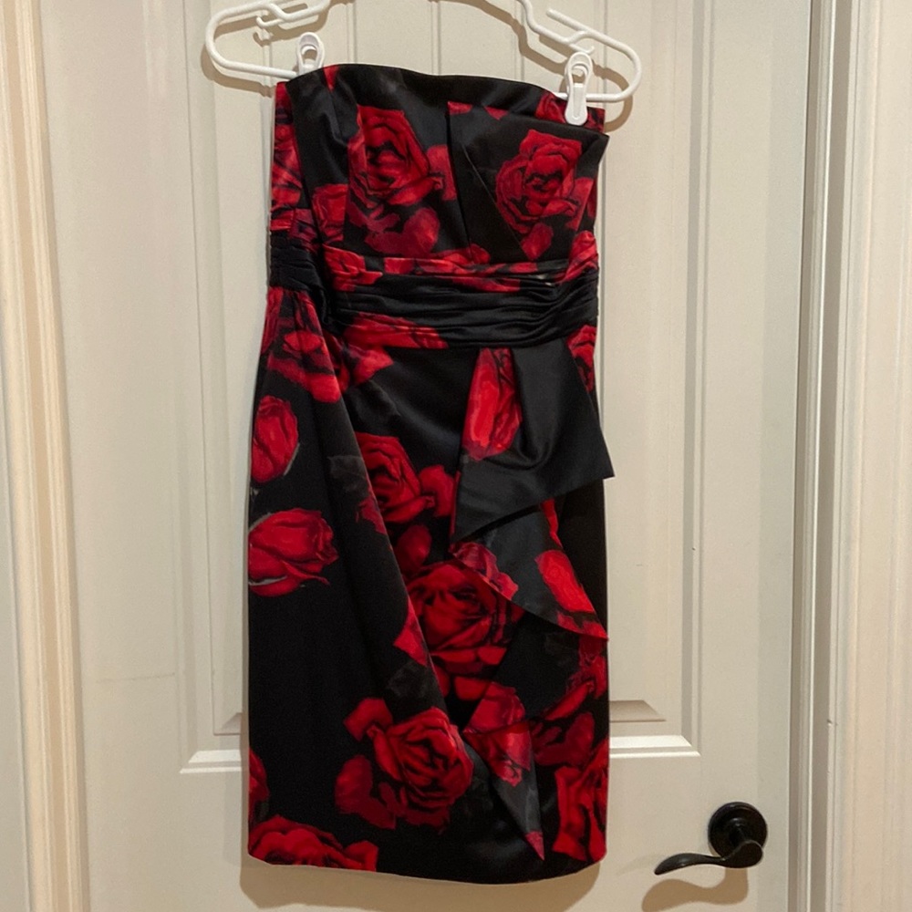 Nwt Strapless Cocktail Dress. Smoke Free Home.
